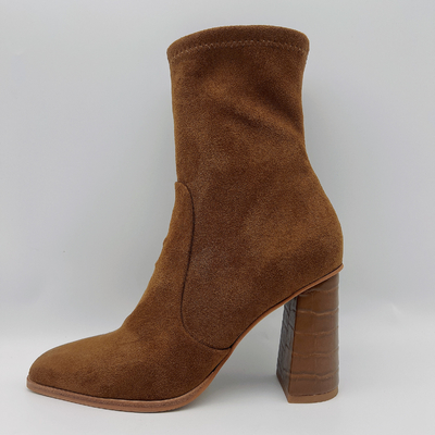 Las botas de cuero para mujer del vestido del ante de la vaca ajustan a Toe Lt Brown TPR Outsole con el látex de Pusable