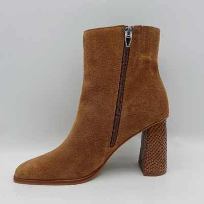 Botas elegantes del tobillo del ante de las señoras del OEM del ODM de Toe Leather Ankle Boots del cuadrado