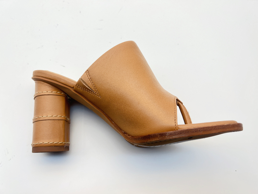 OEM para mujer de cuero Tan Open Toe Thong Sandals de los zapatos de vestir de la vaca suave