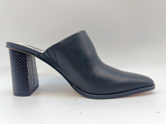 Casilla negra de cuero suave Toe Pump Shoes de Nappa de los zapatos superiores de una pieza