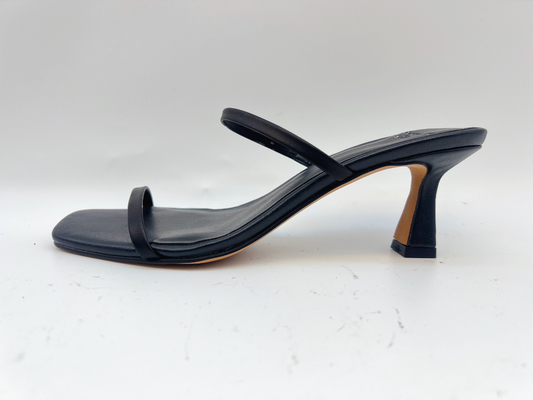 Un tacón bajo negro Toe Shoes abierto de los deslizadores ligeros del verano de la correa