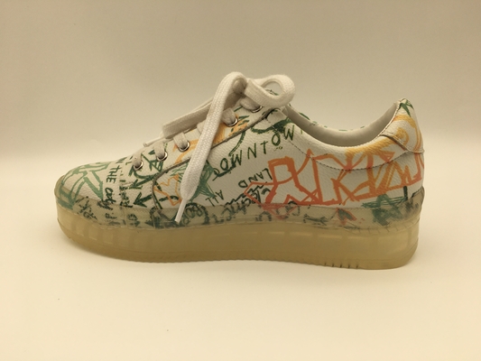 Para mujer beige ata para arriba los zapatos de la comodidad del ocio de los calzados informales 5m m