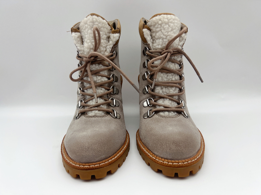 El paño grueso y suave suave ata para arriba al OEM beige para mujer del ODM de las botas del tobillo de las botas de la prenda impermeable