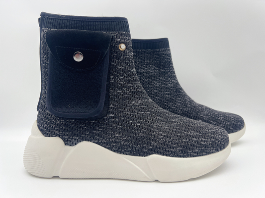 La marina de guerra resistente de los zapatos de trabajo del resbalón negro de las mujeres mezcla cómodo