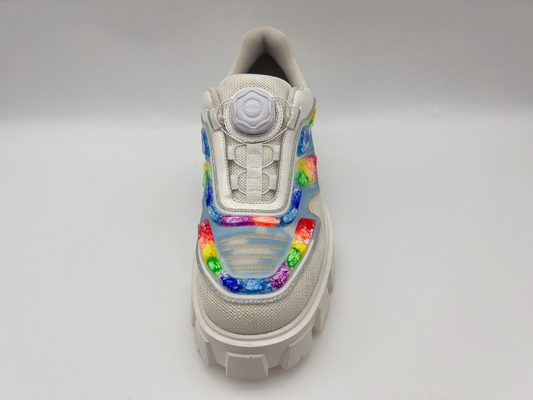 Los zapatos blancos de moda del ocio no deslizan los calzados informales de la plataforma de las mujeres con almacenamiento del cordón