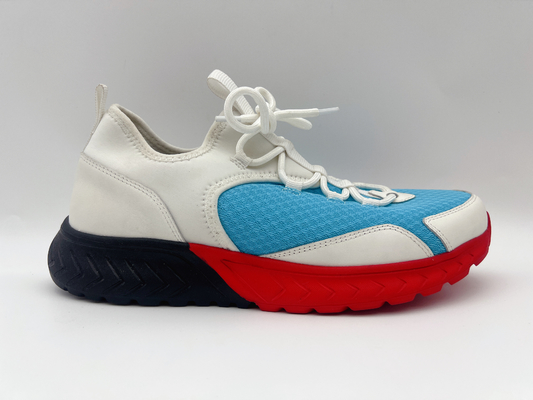El ocio para mujer del azul rojo calza la PU suave de Nappa con una suela exterior de goma de la unidad