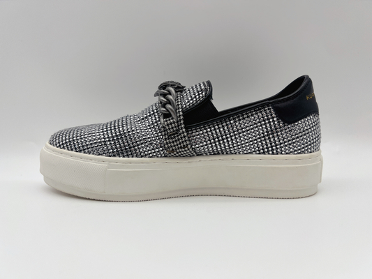Los zapatos del ocio de la plataforma cómoda suavemente mezclan negro de la tela de materia textil/blancos para mujer