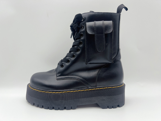 Altos zapatos de trabajo impermeables negros para mujer de los zapatos de cuero del tobillo de la vaca