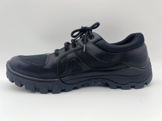 Usable elegante de los zapatos de trabajo del resbalón suave negro del zurriago/cómodo resistentes