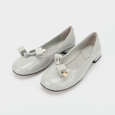 Zapatos planos casuales de las señoras cuadradas grises de la hebilla del arroz, zapatos planos cómodos de las mujeres