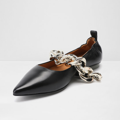 Zapato de dama de oficina con ajuste de cadena de proceso personalizado Punta estrecha