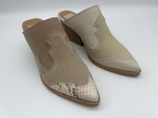 OEM Toe Shoes Tan señalado para mujer/de los calzados informales blancos con TPR Outsole
