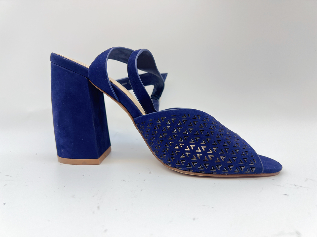 Sandalias de cuero auténticas suaves de Toe High Heel Sandals Navy Nubuck del cuadrado para las señoras