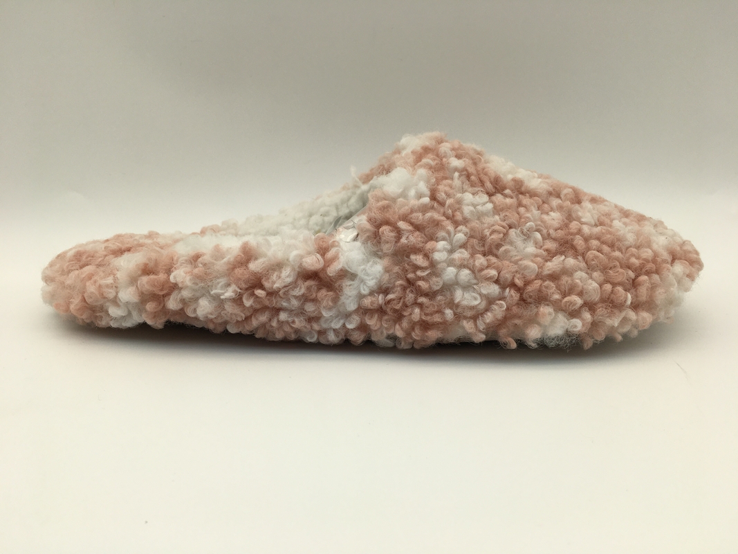 Deslizadores de señoras suaves del rosa/del hueso Toe Two Tone Fur With cercano una unidad TPR Outsole