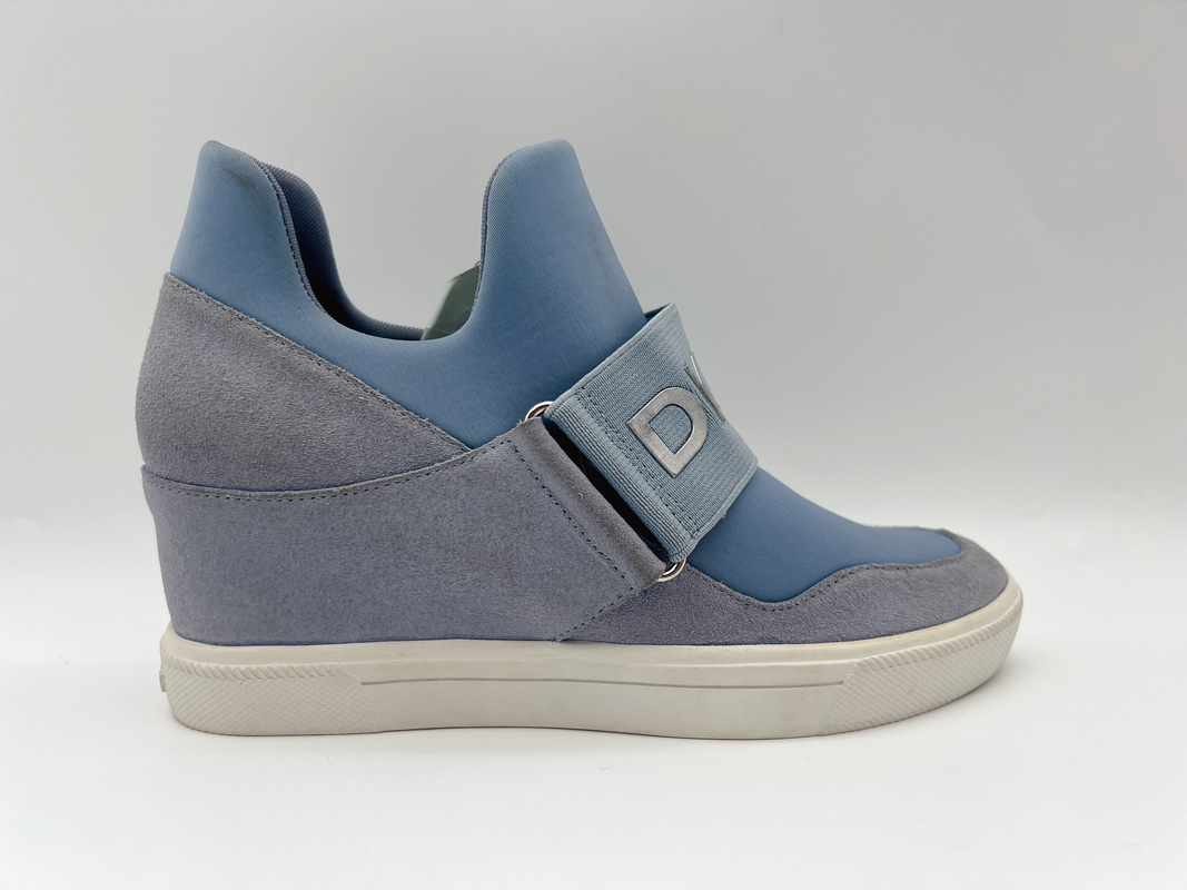 Nubuck suave cómodo cubre los zapatos de las mujeres con cuero una suela exterior de goma de la unidad con el látex de Pusable